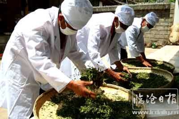 1643161192905974 1643161192905974